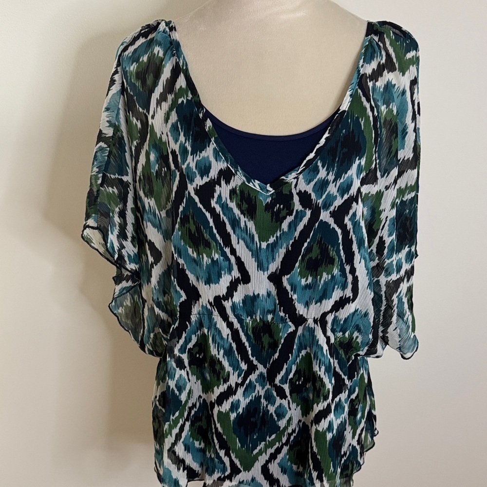 Full Tilt Geometric Print Blouse - Green and Blue